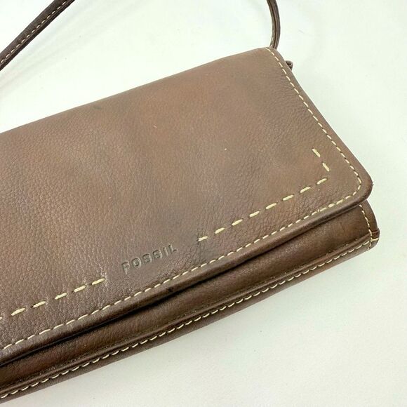 Fossil Brown Leather Exposed Stitch Trifold Crossbody Organizer Wallet Mini Bag - Picture 3 of 16